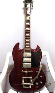 Old Gibson electric guitar (replica) for sale