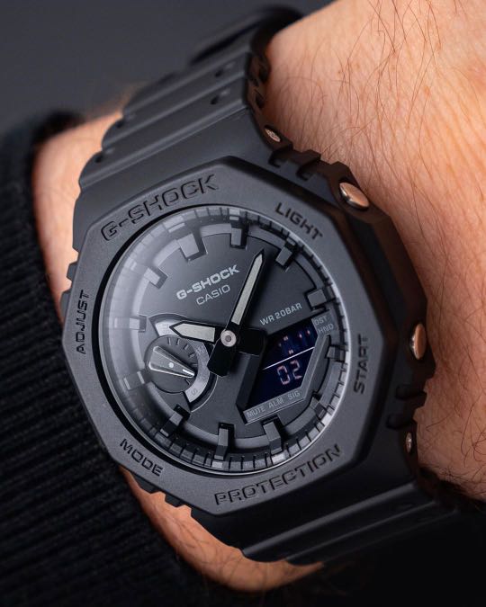G Shock Carbon Core Royal Oak Men S Fashion Watches On Carousell