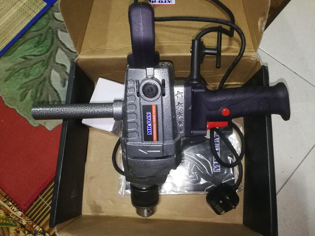 heavy duty electric drill 1050W 220 240v mr.diy Hobbies Toys