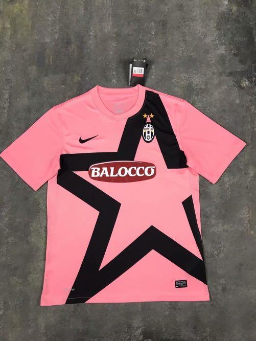 Juventus Retro Away Jersey 2011/12, Men's Fashion, Activewear on