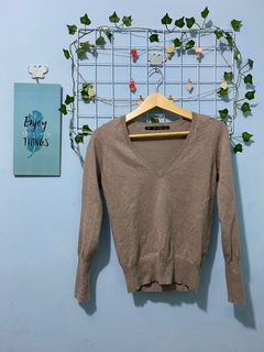 (Kategori: ) berada di . Dikirim oleh dee_secondstuff_branded (ID iklan 1026663617, Gambar 1). Deskripsi: .