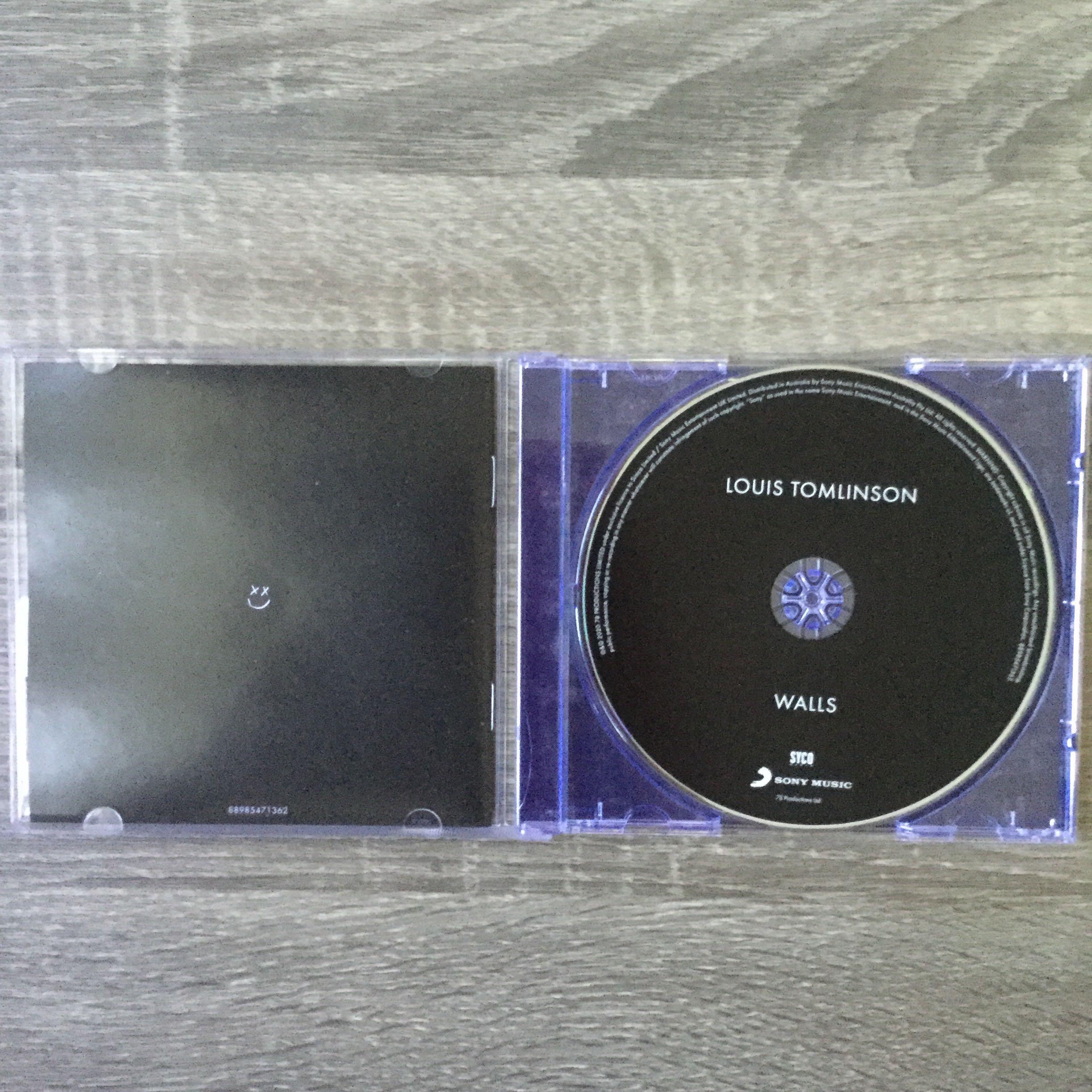 Jual CD Louis Tomlinson - Walls US Album Audio Music - Kota Surabaya - Mega  Disc