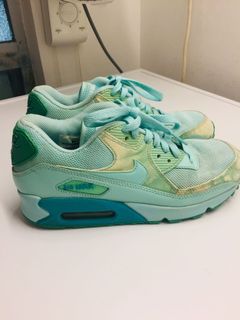 （分類：）位於 。 由 jenhkg 提交（商品編號 1026671293，圖片 1）。簡介： 。