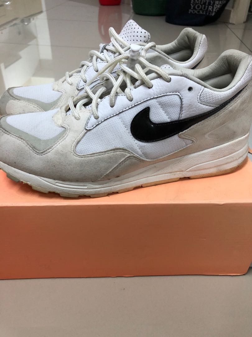 Nike Air Skylon x FOG Men s Fashion Footwear Sneakers on Carousell