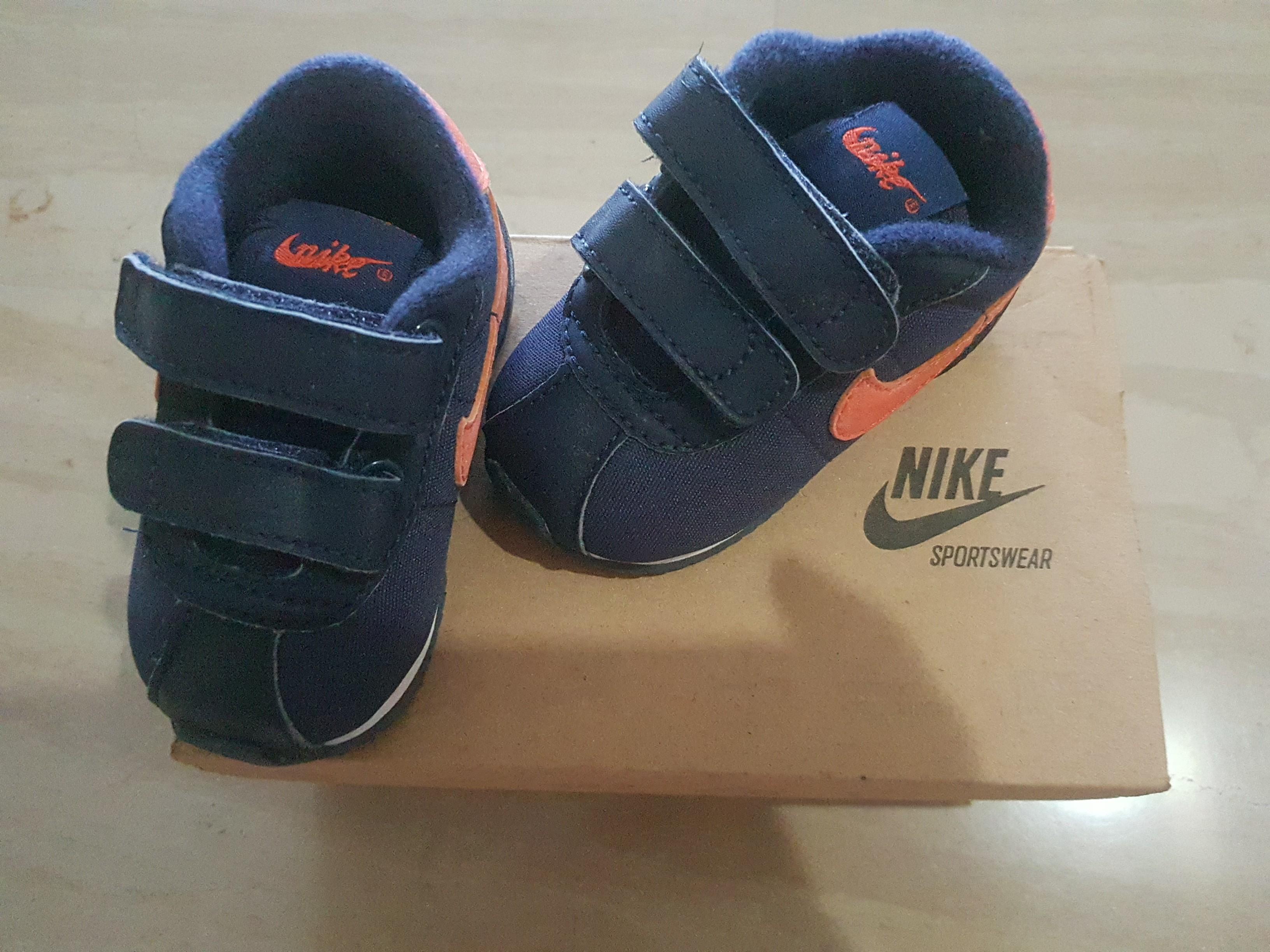 Nike baby boy shoes size 2C, Babies 