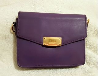 (Category: ) located in . Submitted by ars_closet (Listing ID 1026635689, Image 1). Description: .