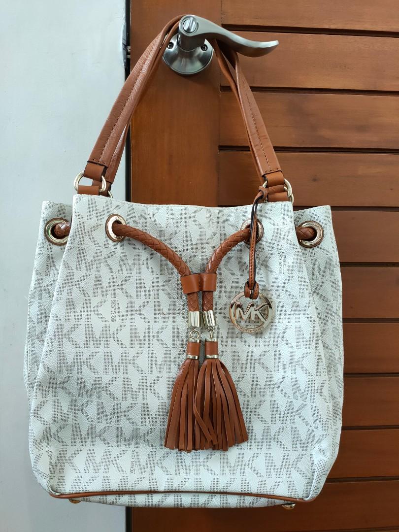Michael kors drawstring sales carryall