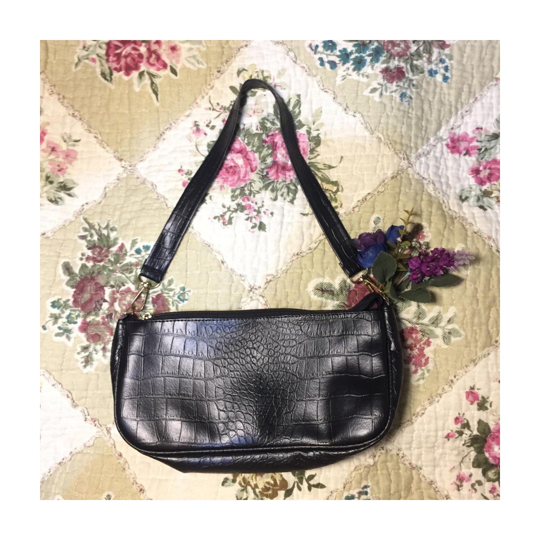 Retro tas 2025