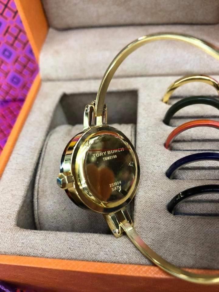 Tory Burch Bezel Watch Set, Women's Fashion, Watches & Accessories, Watches  on Carousell