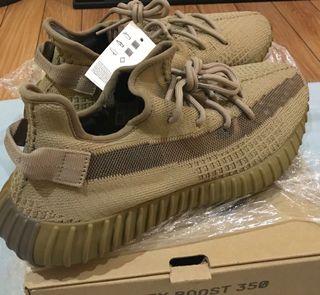 yeezy v2 earth | Sneakers | Carousell 