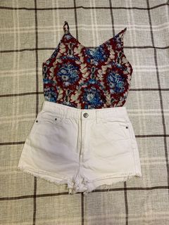 （分類：）位於 。 由 hkthrifting_ 提交（商品編號 1026810353，圖片 1）。簡介： 。