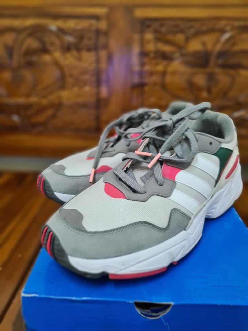 Young adidas 96 store