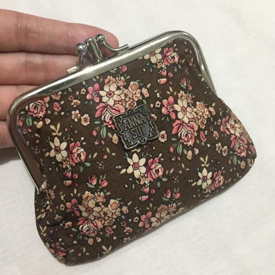 Anna best sale sui purse