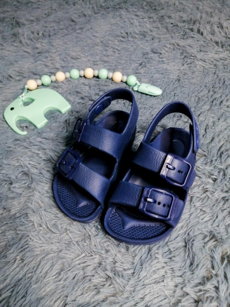 Baby Sandals Shoes (Category: Babies & Kids Fashion) located in Pasig City. Submitted by czardee (Listing ID 1026868212, Image 1). Description: In very good condition! Baby Rubber Sandals (Birkenstock Inspired) Size: 14cm * * Teether not included.