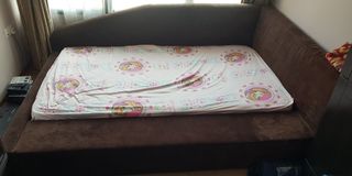 (Category: ) located in . Submitted by iz100 (Listing ID 1026818215, Image 1). Description: .