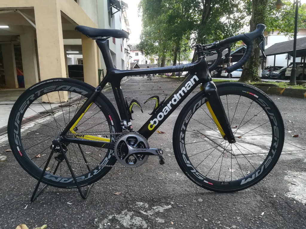 Boardman hot sale aero bike
