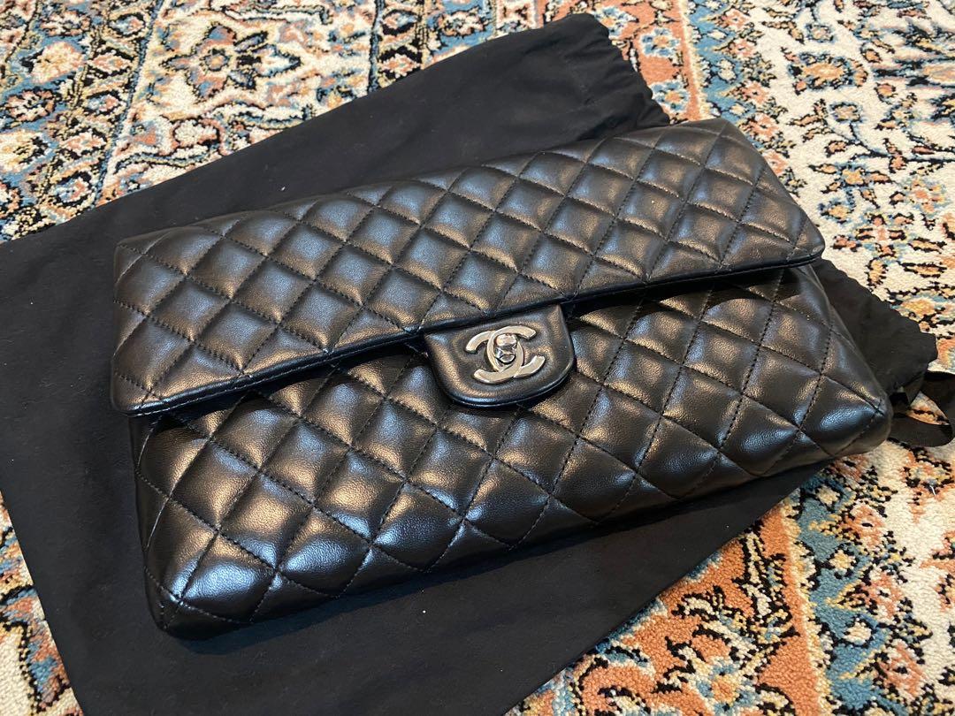 chanel flap clutch