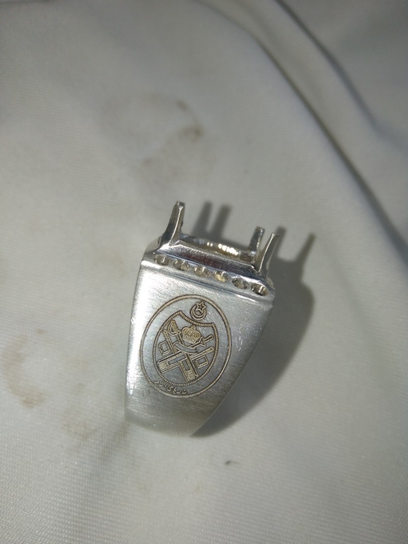 Cincin custom made new arrivals