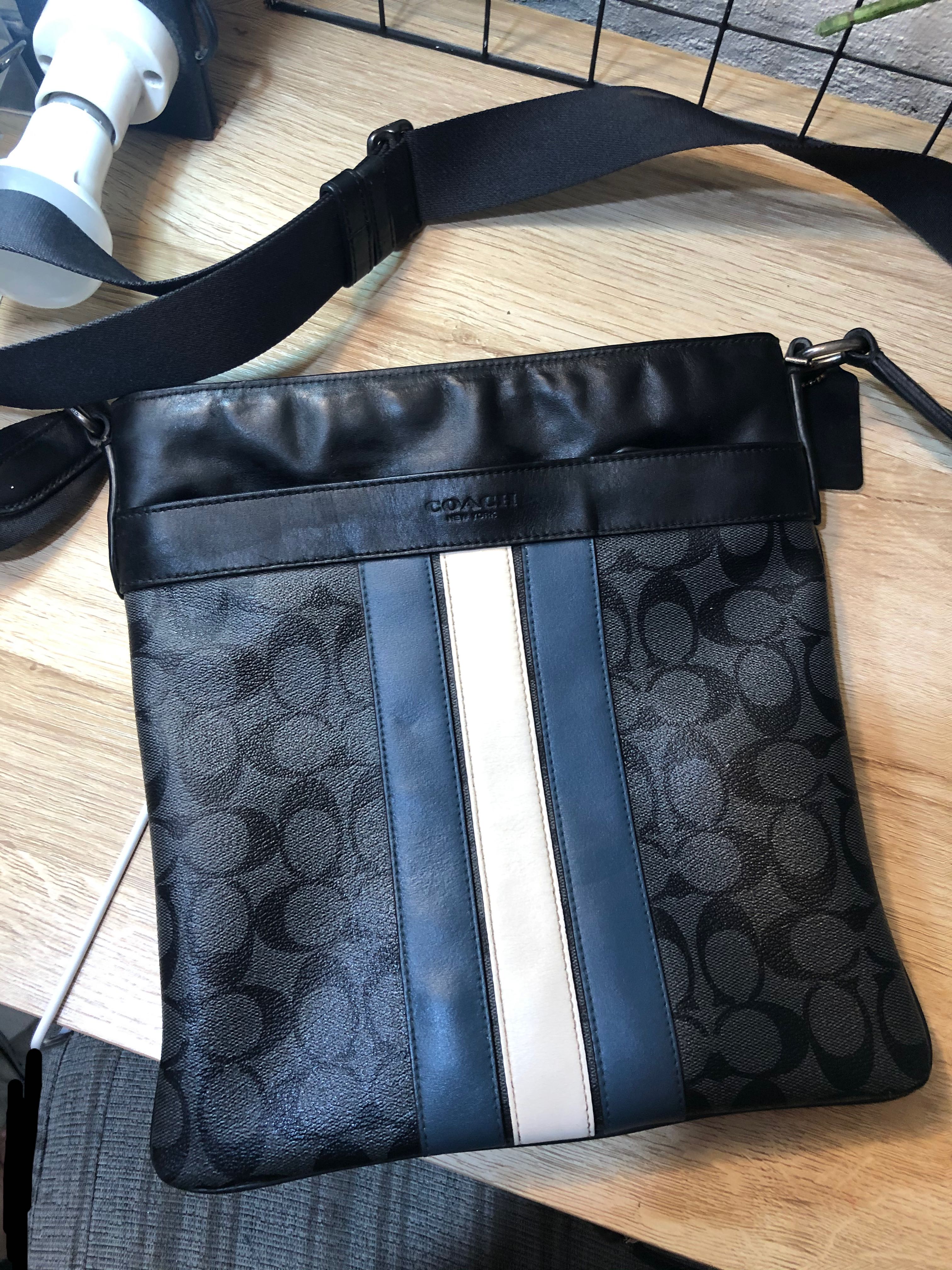 Sling bag man coach clearance