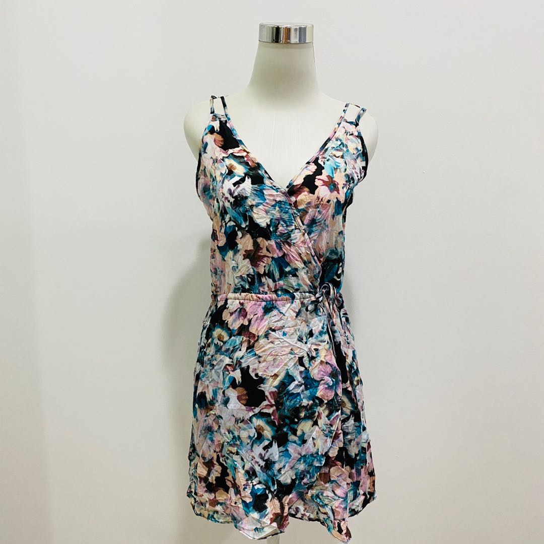 Forever 21 Floral Dress Women S Fashion Clothes Dresses On Carousell