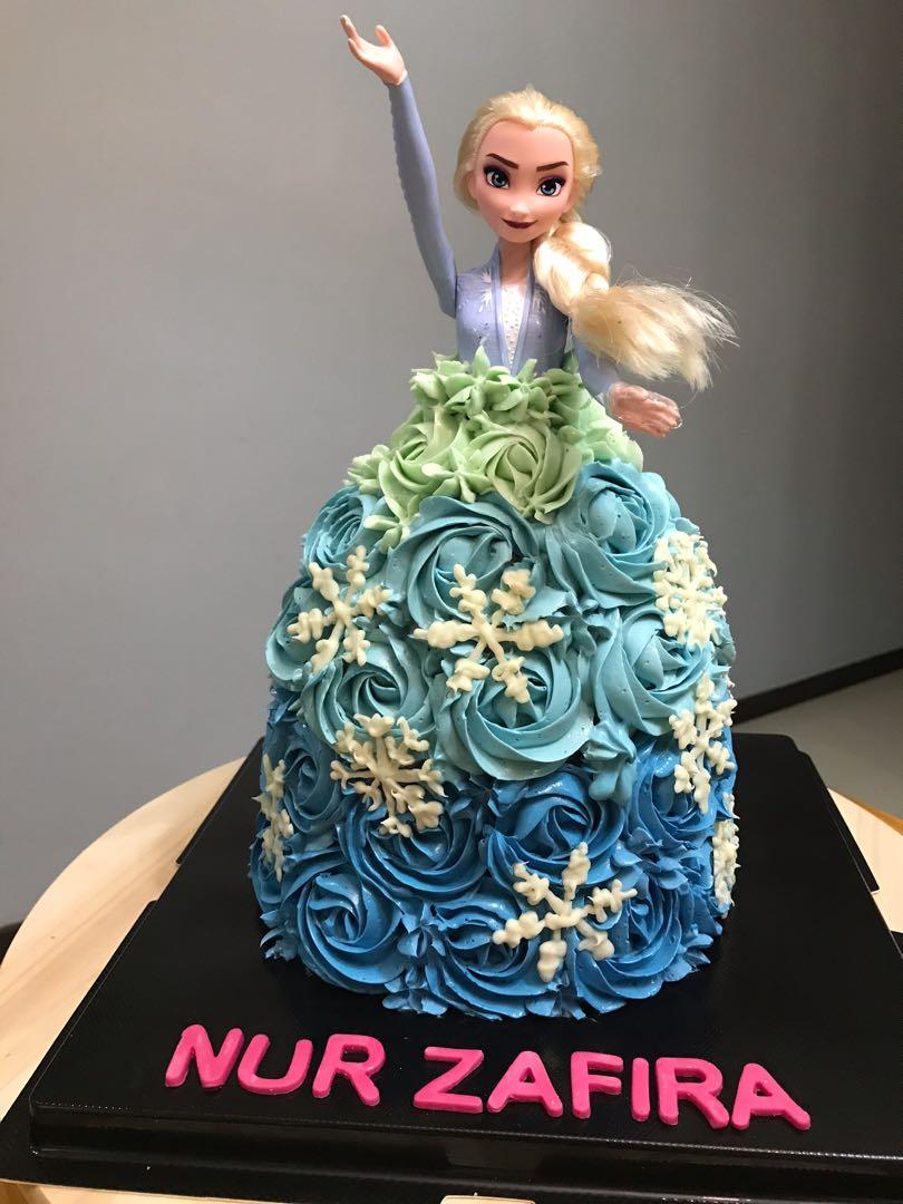 kek barbie frozen