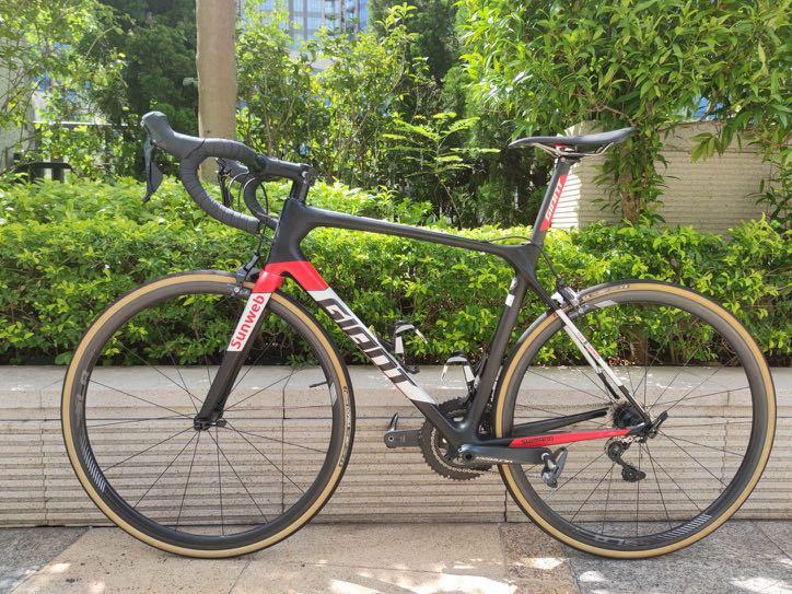 Giant TCR Advanced Pro Road Bike - ML 