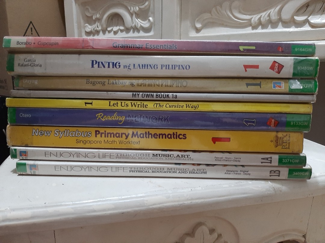 Grade 1 textbooks (K12 curriculum), Hobbies & Toys, Books & Magazines ...