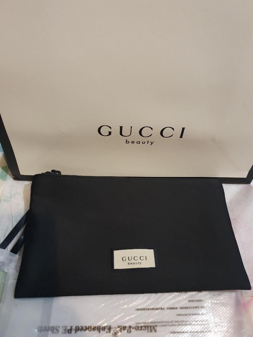 gucci beauty pouch