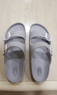 由 ac707705 (刊登 ID 1026834771，圖片 1) 提交，位於 的 (類別：)，說明：。