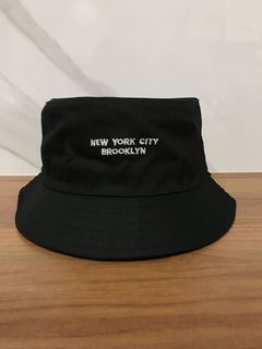 (Category: ) located in . Submitted by very.accessories (Listing ID 1026794456, Image 1). Description: .