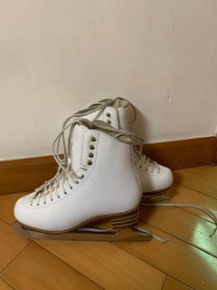 （分類：）位於 。 由 iamsellingstufff 提交（商品編號 1026902592，圖片 1）。簡介： 。
