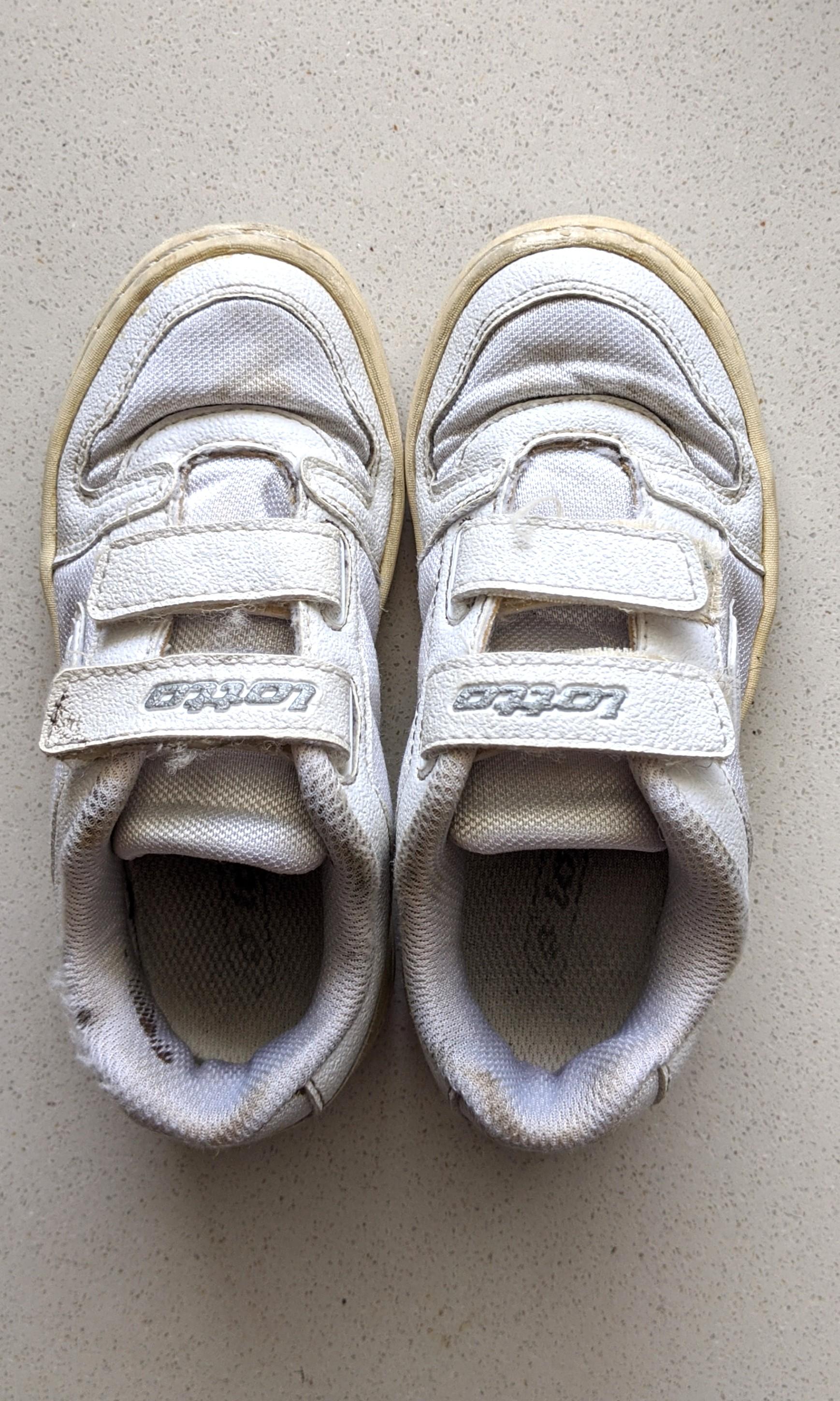 Lotto kids shop shoes