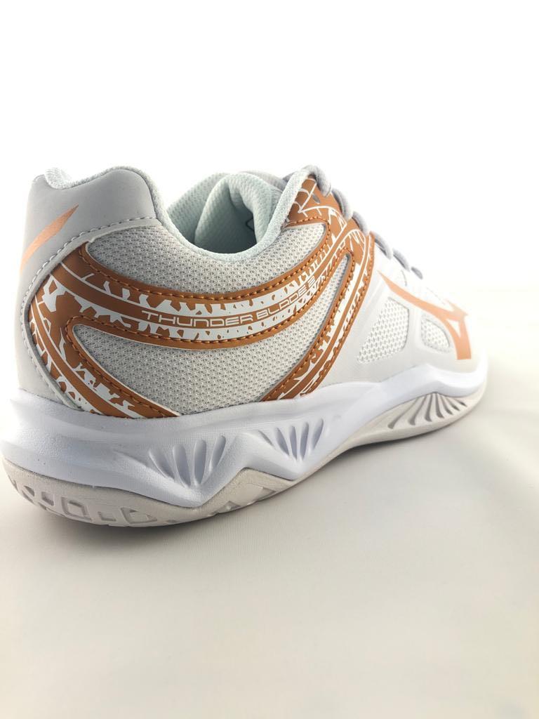 Mizuno thunder blade sale netball