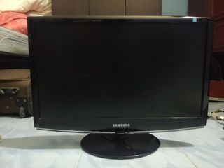 (Category: ) located in . Submitted by atech_my (Listing ID 1026911067, Image 1). Description: .
