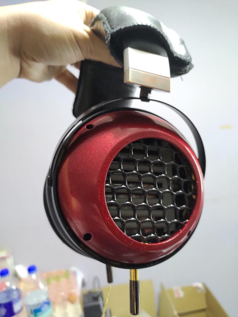 M1060c open 2025