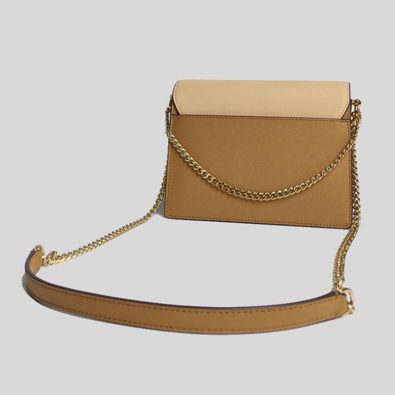 NEW ARRIVAL Tory Burch Emerson Envelope Adjustable Shoulder Bag  Cardamom/Natural 61450, Luxury, Bags & Wallets on Carousell