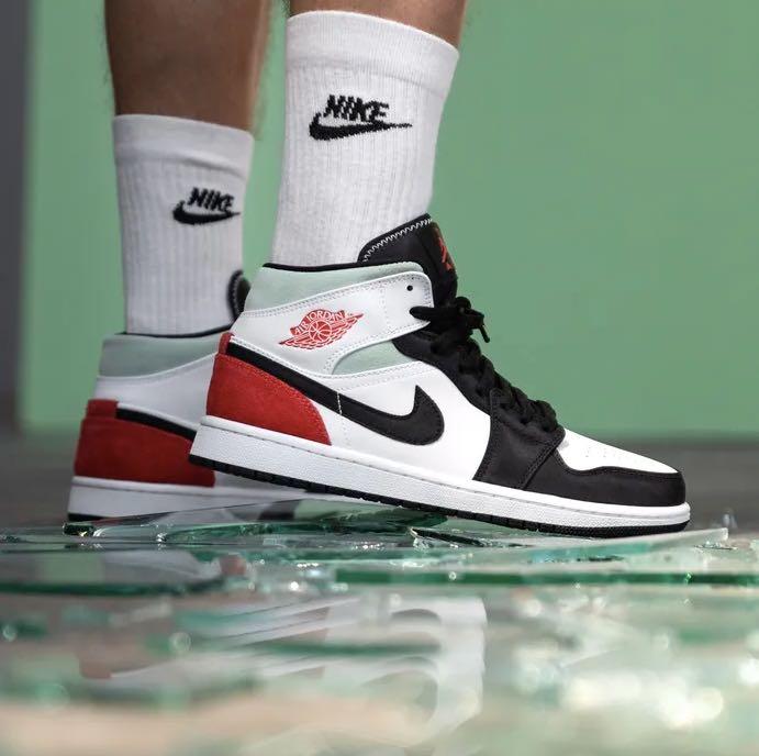 Nike Air Jordan 1 Mid Black Toe Union Men S Fashion Footwear Sneakers On Carousell
