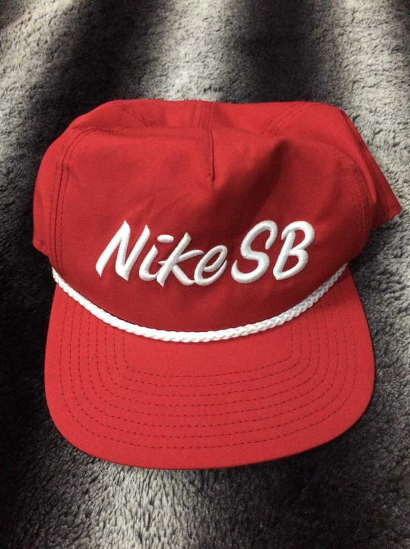 Agrícola comprender Accor Nike sb cap, Men's Fashion, Watches & Accessories, Caps & Hats on Carousell