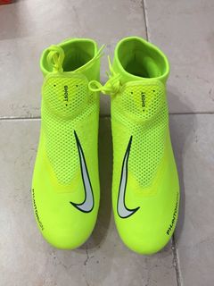 (Category: ) located in . Submitted by nikejustdoit29 (Listing ID 1026823557, Image 1). Description: .