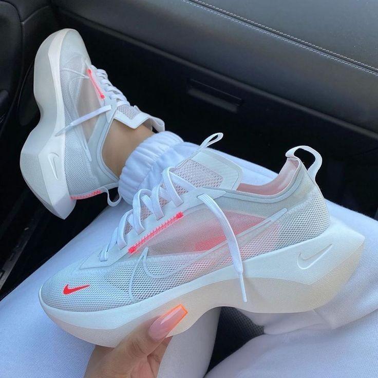 nike vista lite sneaker