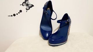 (Category: ) located in . Submitted by ars_closet (Listing ID 1026950158, Image 1). Description: .