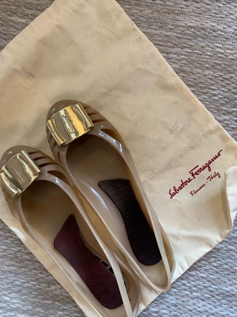 Original Salvatore Ferragamo jelly shoes Women s Fashion Footwear Flats Sandals on Carousell