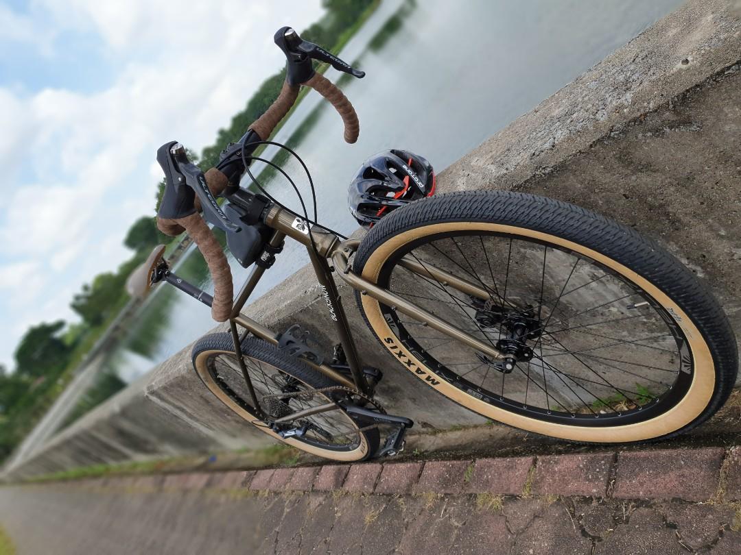 steel touring bike uk