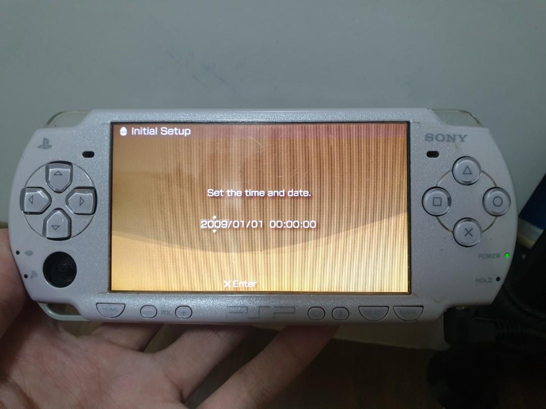 psp 2000 release date