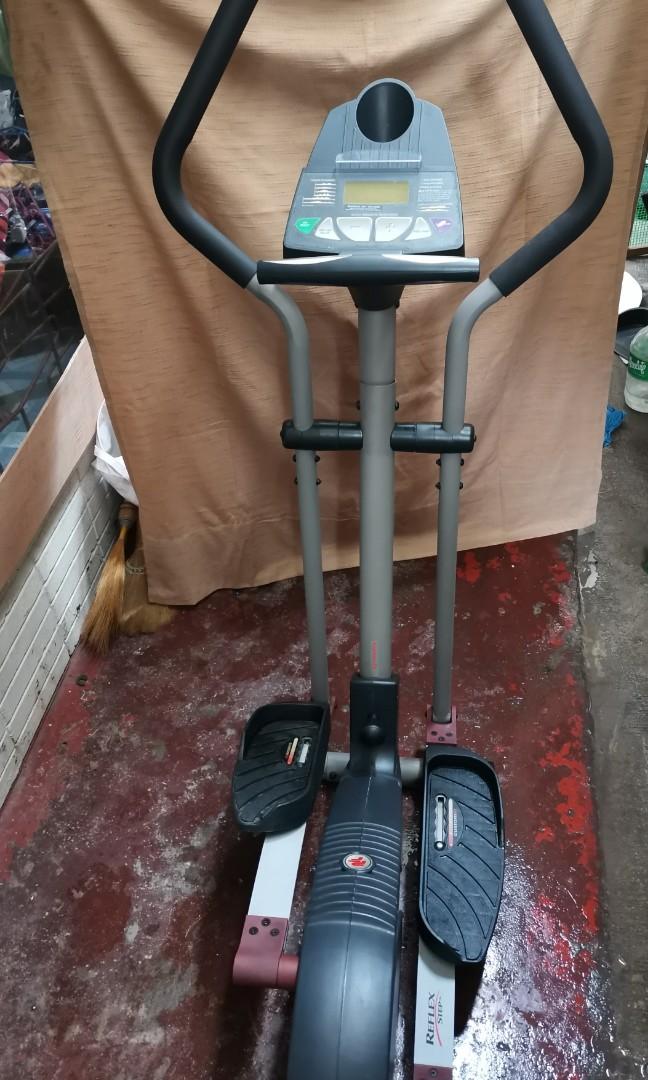 Reflex step deals proform 700 elliptical