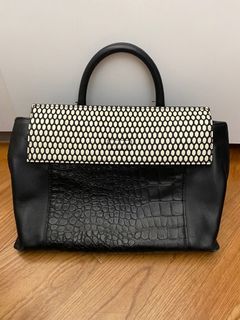 （分類：）位於 。 由 lamsbaby 提交（商品編號 1026772289，圖片 1）。簡介： 。