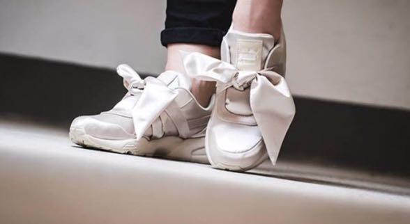 Puma fenty bow sale hot sale