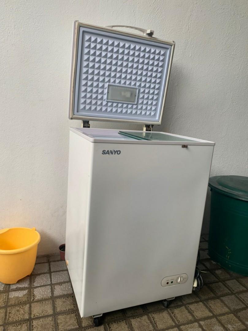 Sanyo Personal Chest Freezer, TV & Home Appliances, Kitchen Appliances