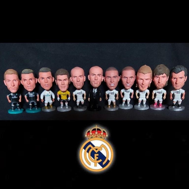 Real Madrid The Meringues Football Team Figurine Set, Hobbies & Toys