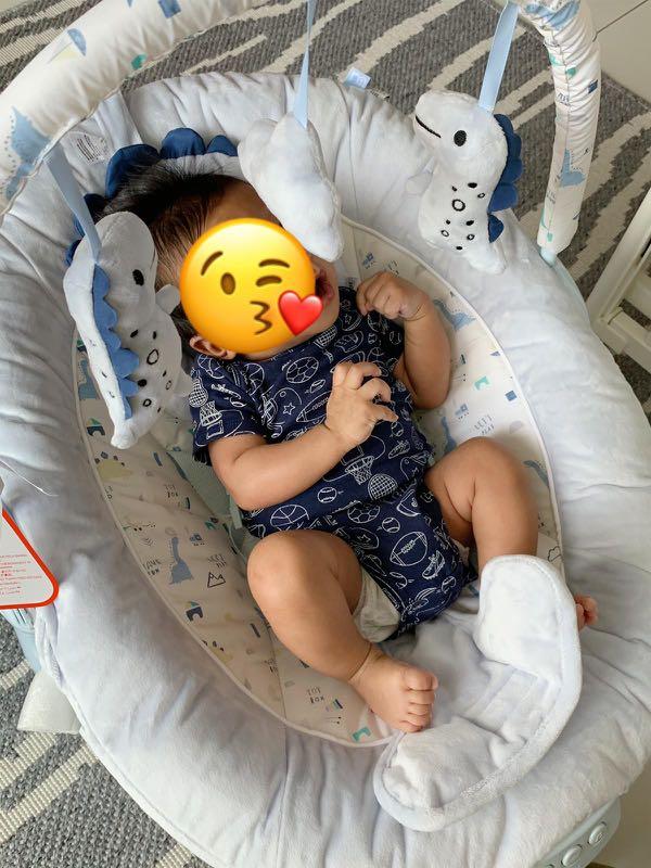 sleepysaurus bouncer